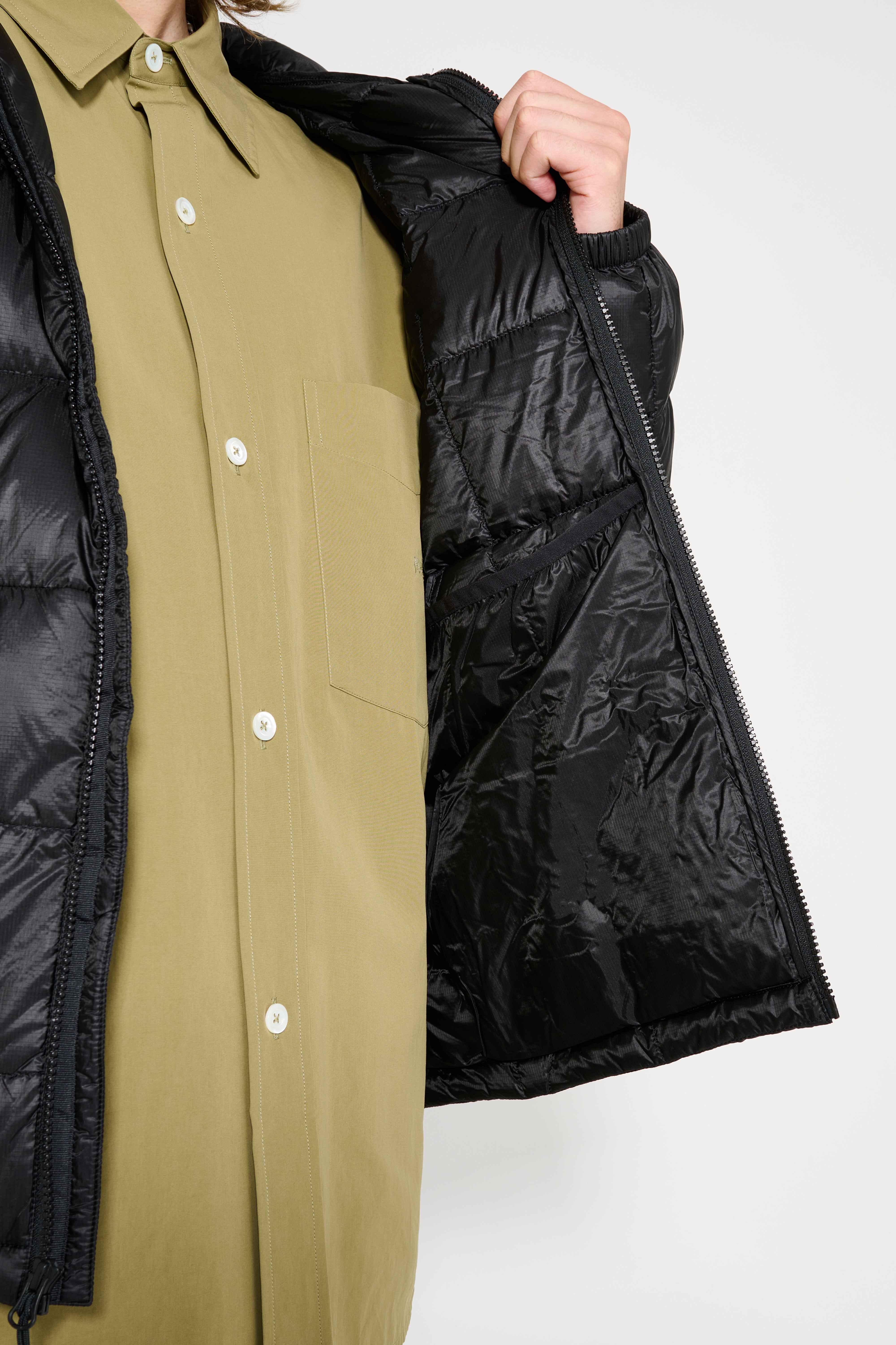 Stüssy Midweight Hooded Puffer Black – Très Bien