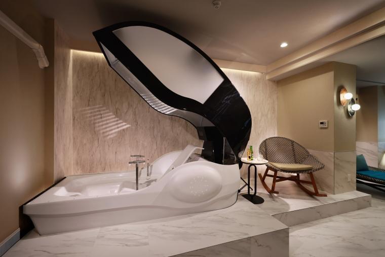 万博で話題の「ミライ人間洗濯機」が大阪のホテルに登場！国内最速で