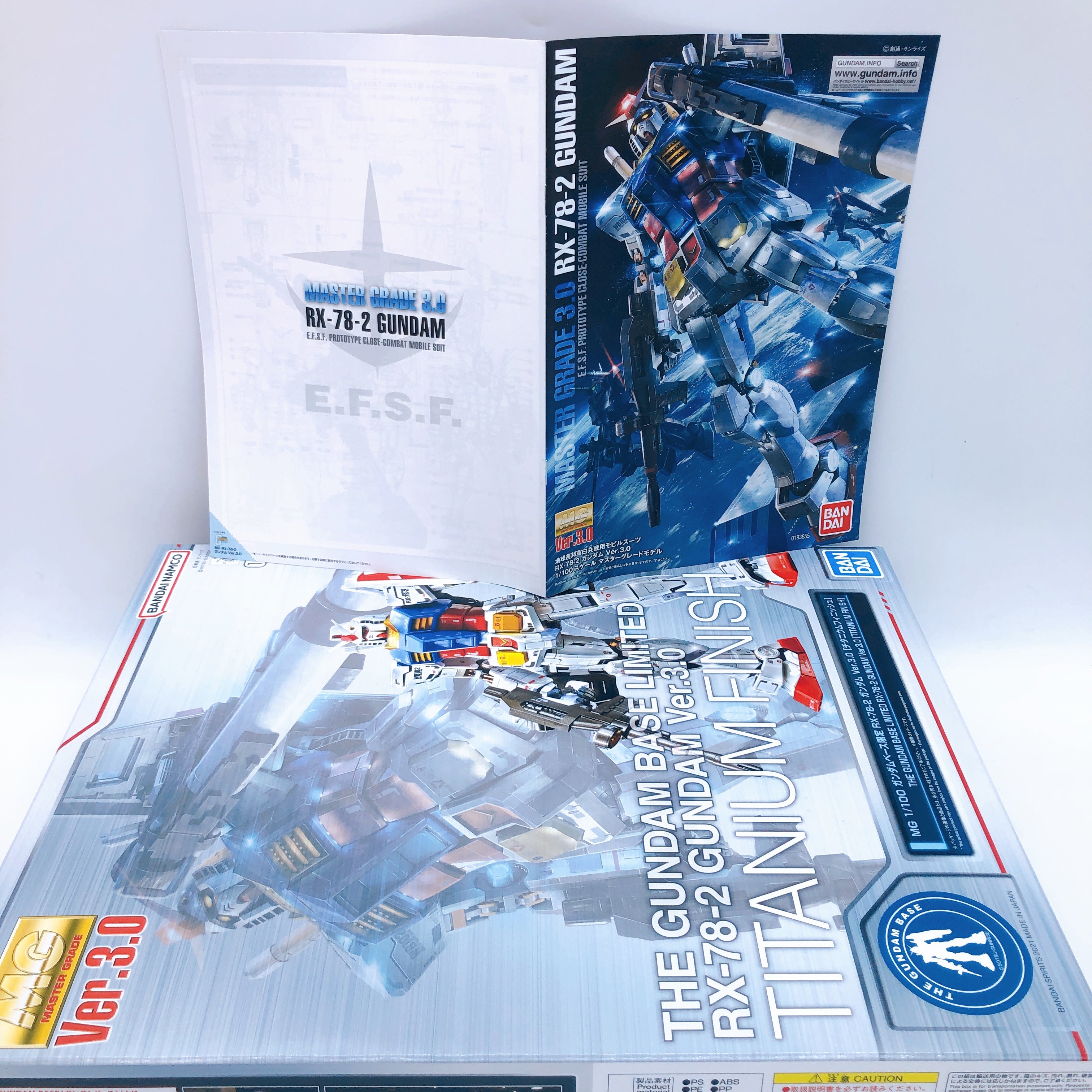 MG 1/100 RX-78-2 Gundam Ver.3.0 Titanium Finish Limited Kit Bandai NEW
