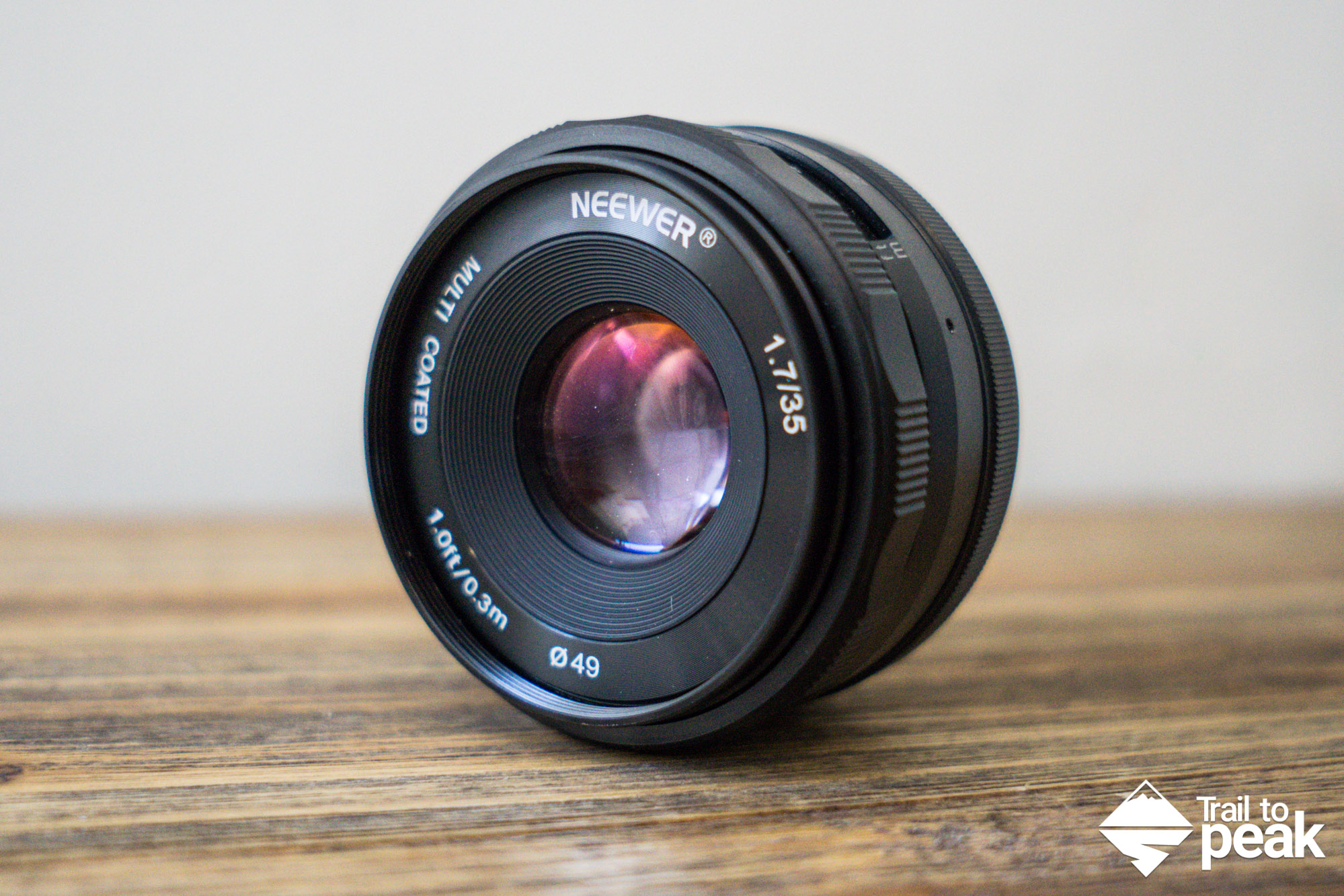 Gear Review: Neewer (Meike) 35mm f/1.7 Manual Focus Prime Lens