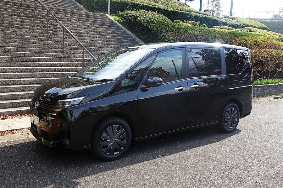 製作事例：25S-062】日産・セレナ バン型霊柩車 - 洋型霊柩車の