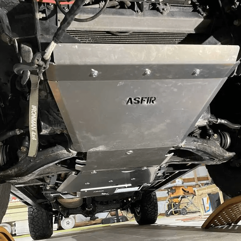 Warn M12 24V Heavyweight Winch - Truck Brigade