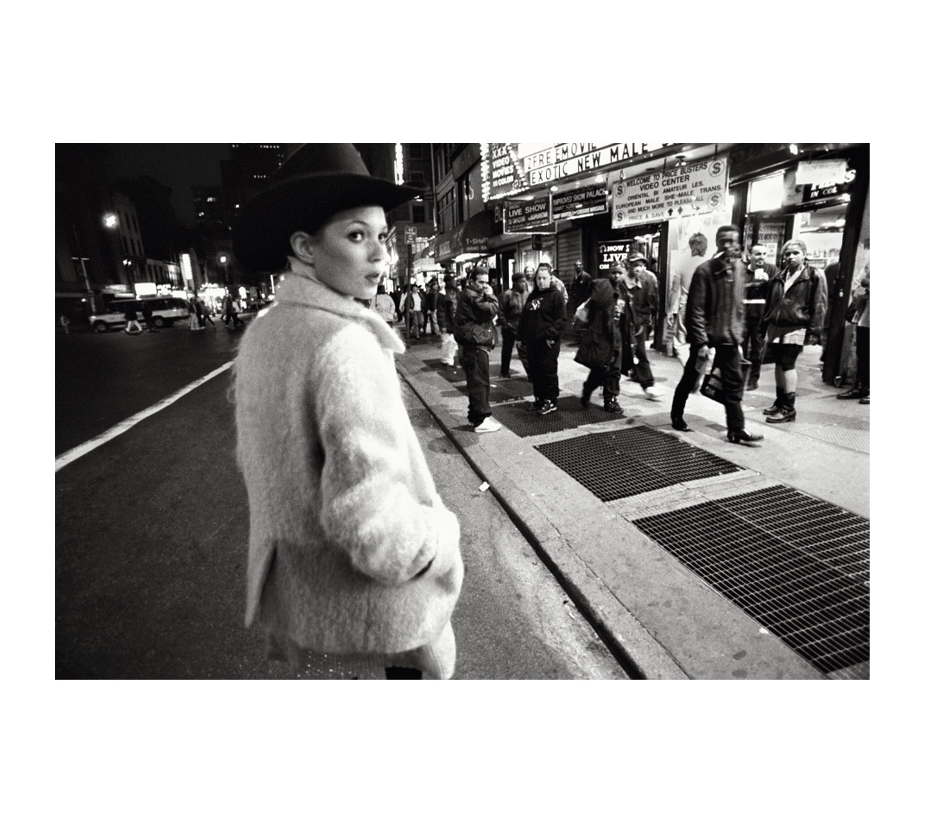 ROSELAND by Glen Luchford – twelvebooks