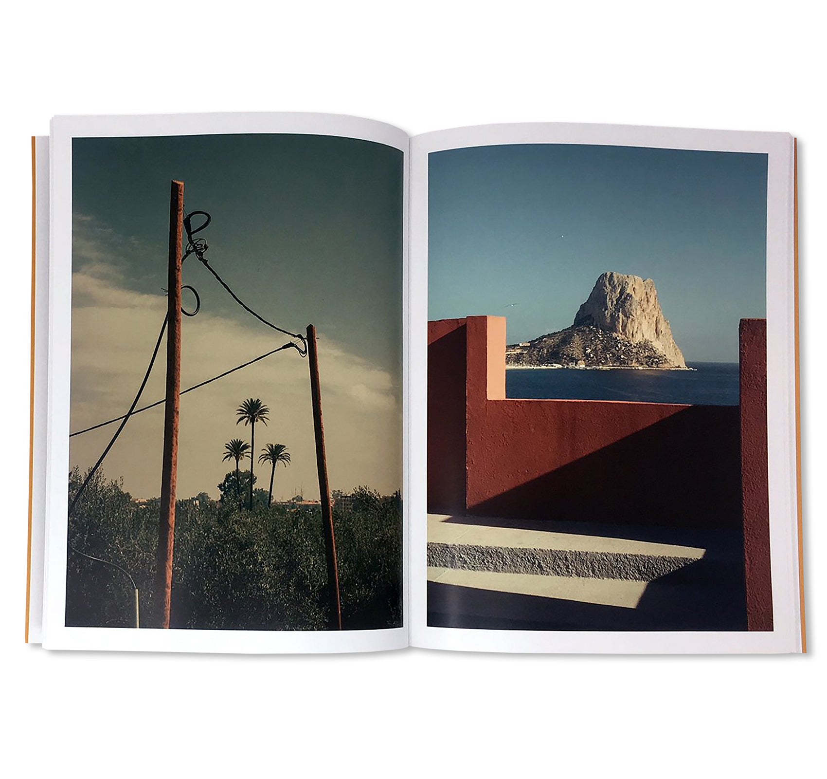 DISTANCES by Romain Laprade – twelvebooks