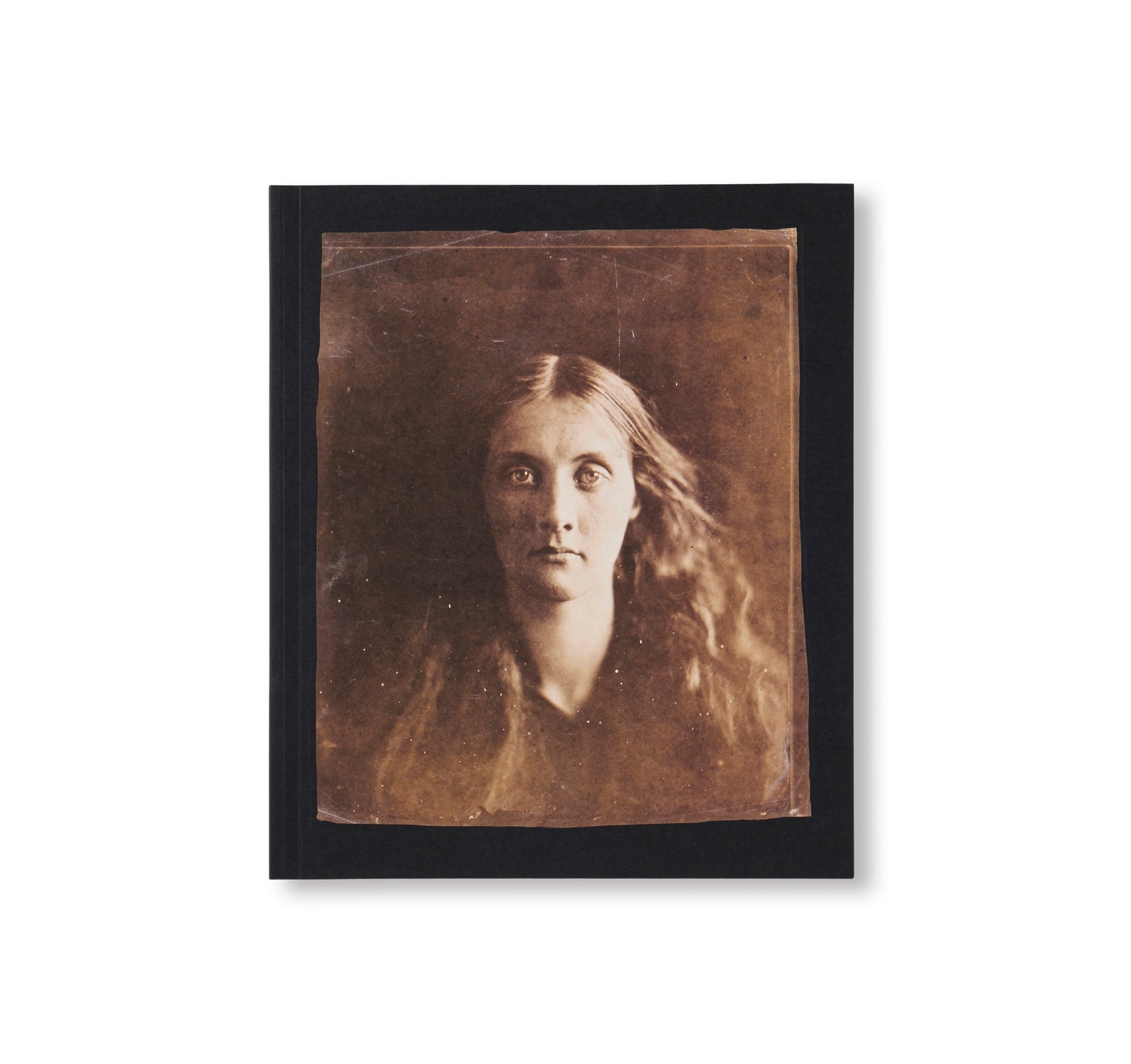 JULIA MARGARET CAMERON: PHOTOGRAPHS TO ELECTRIFY YOU WITH DELIGHT