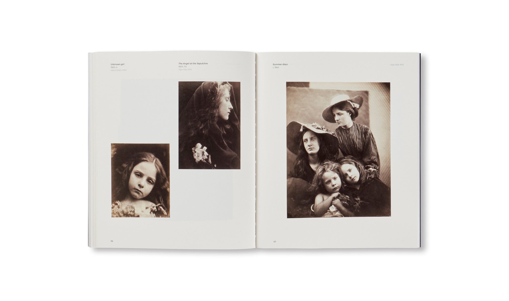JULIA MARGARET CAMERON: PHOTOGRAPHS TO ELECTRIFY YOU WITH DELIGHT