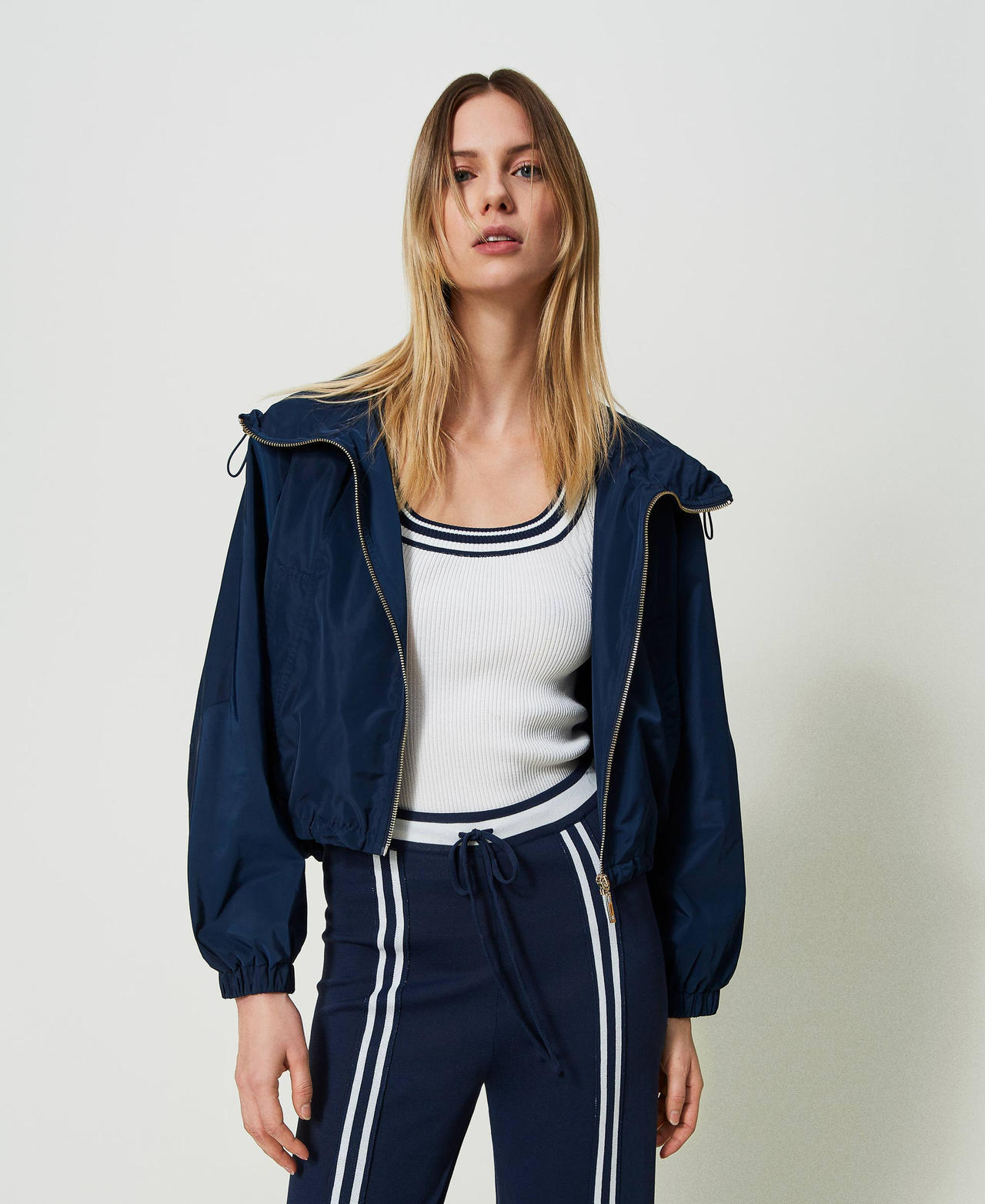 Nylon jacket with hood and zip Woman, Blue | TWINSET Milano