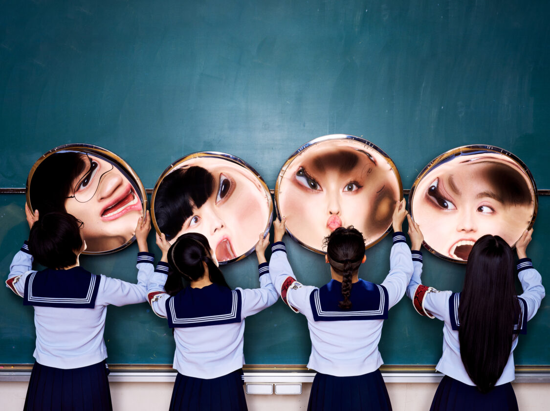 新しい学校のリーダーズ | TWIN PLANET