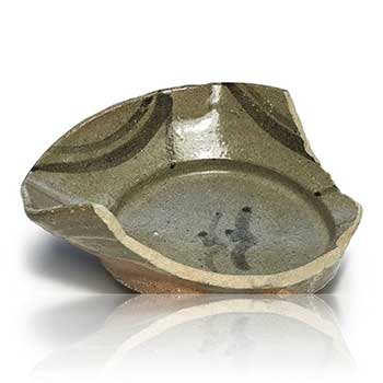 絵唐津鳥紋四方向付（武雄系唐津 内田皿屋窯） | 鶴田 純久の章