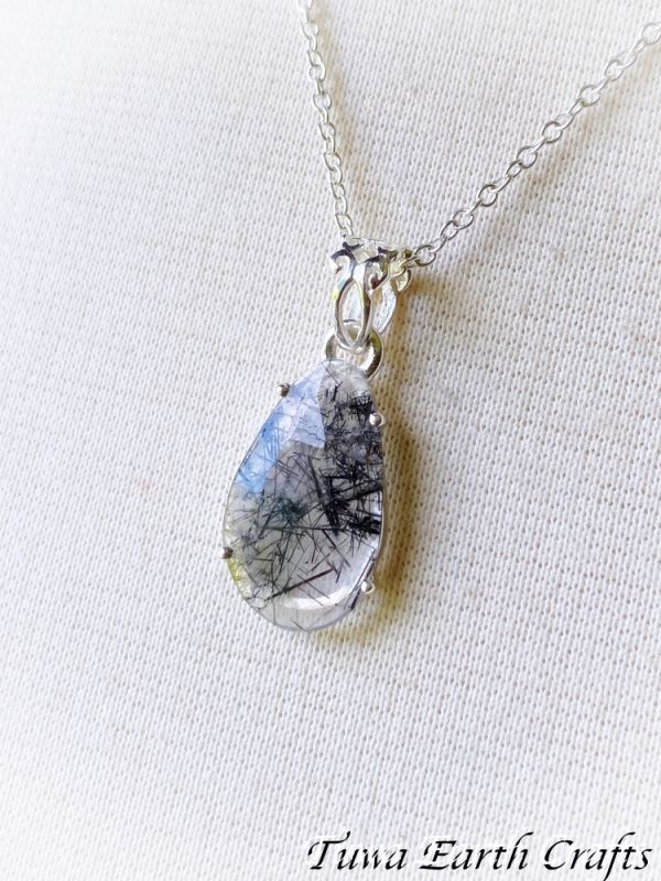 高品質ブラックトルマリンインクォーツ ペンダントトップ