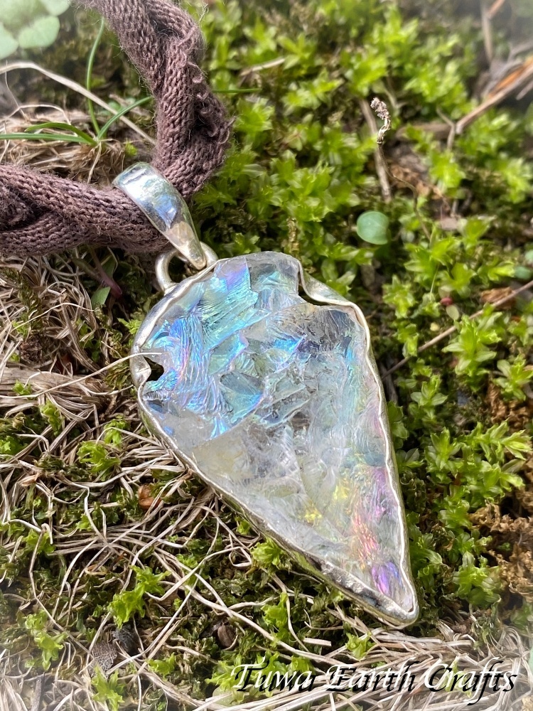 自信アップ・夢の実現・オーラの浄化】高品質 虹色エンジェルオーラ