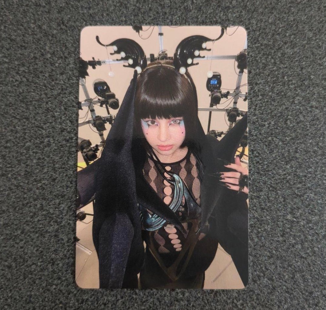 XG woke up XG official shop harvey photocard | Mercari