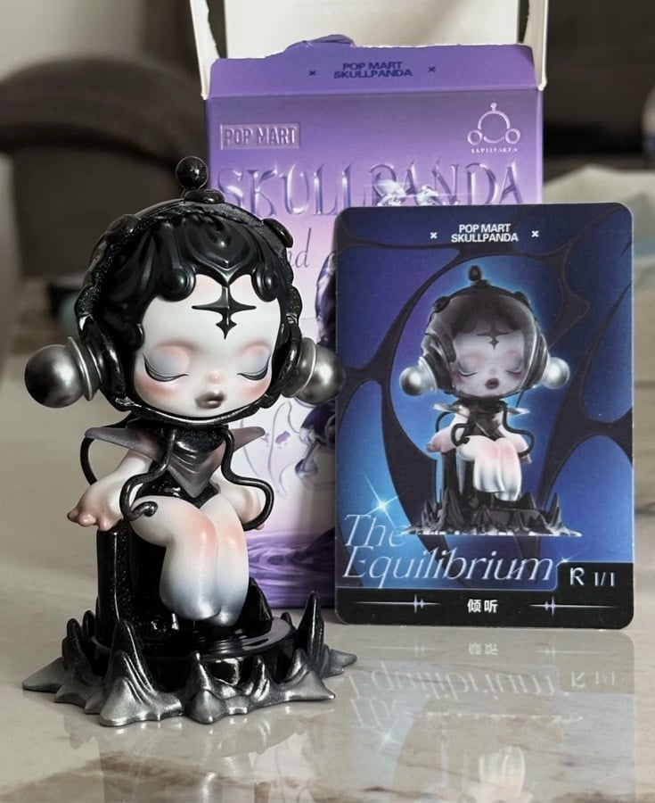Pop mart blind box skullpanda The Sound | Mercari