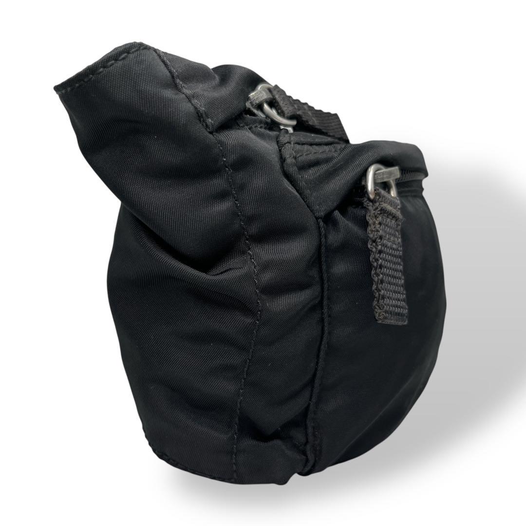 バッグ Archive PRADA BodyBag WaistPouch Y2K 00s Archive PRADA Body