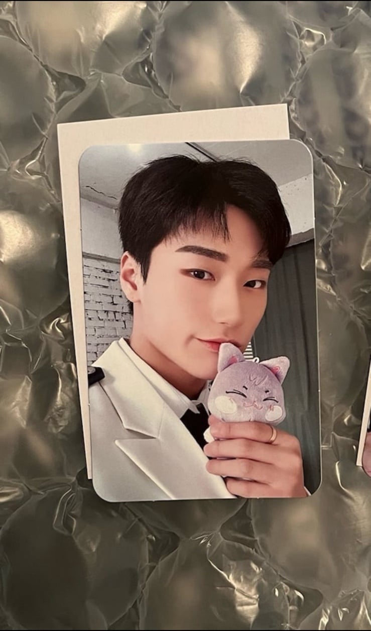 OFFICIAL] Aniteez PC - SANdeoki ATEEZ | Mercari