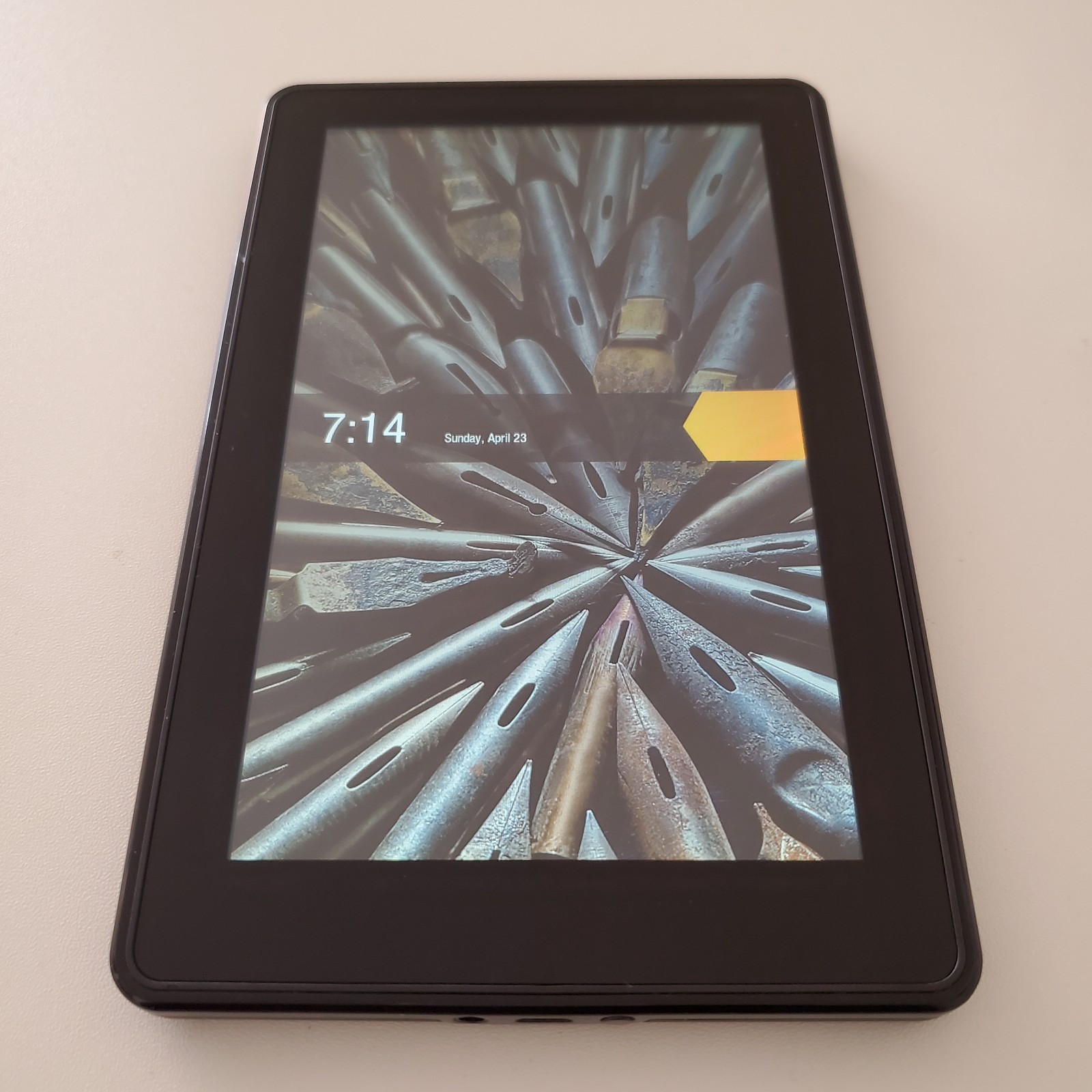 AMAZON KINDLE FIRE HD 6 (4TH GENERATION) - | Mercari