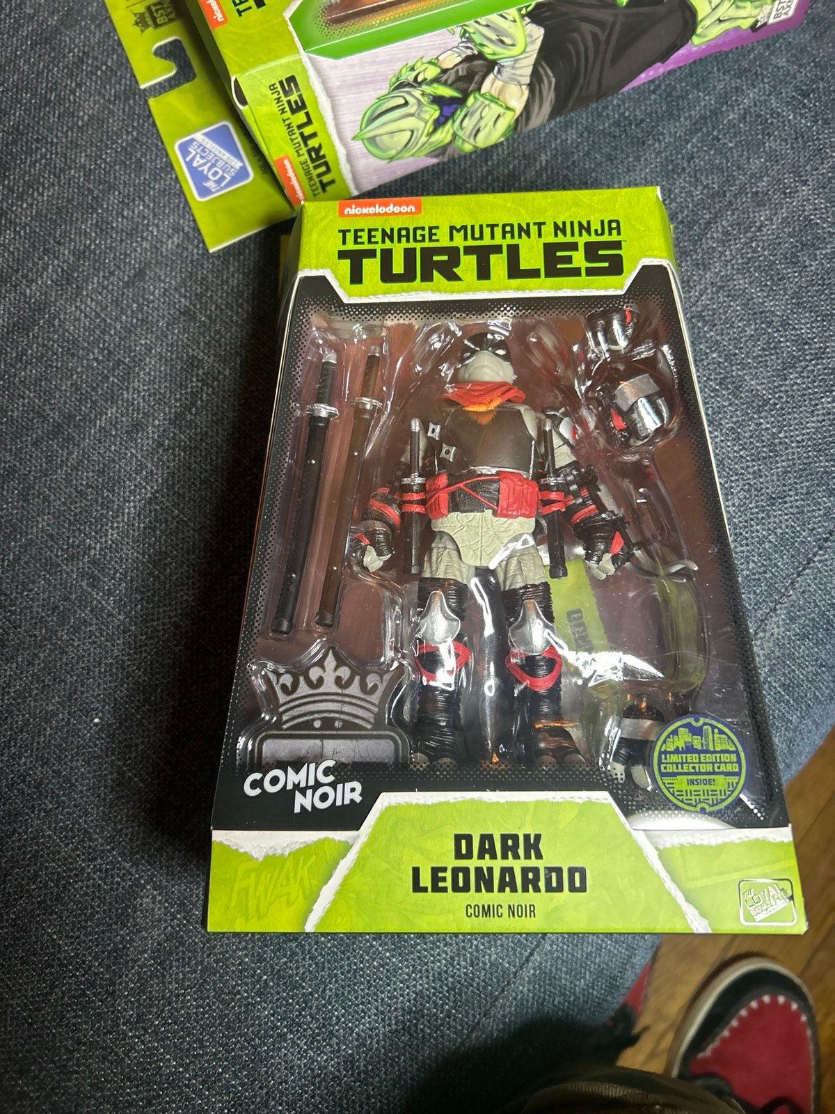 BST AXN TMNT Dark Leonardo Comic Noir NECA | Mercari