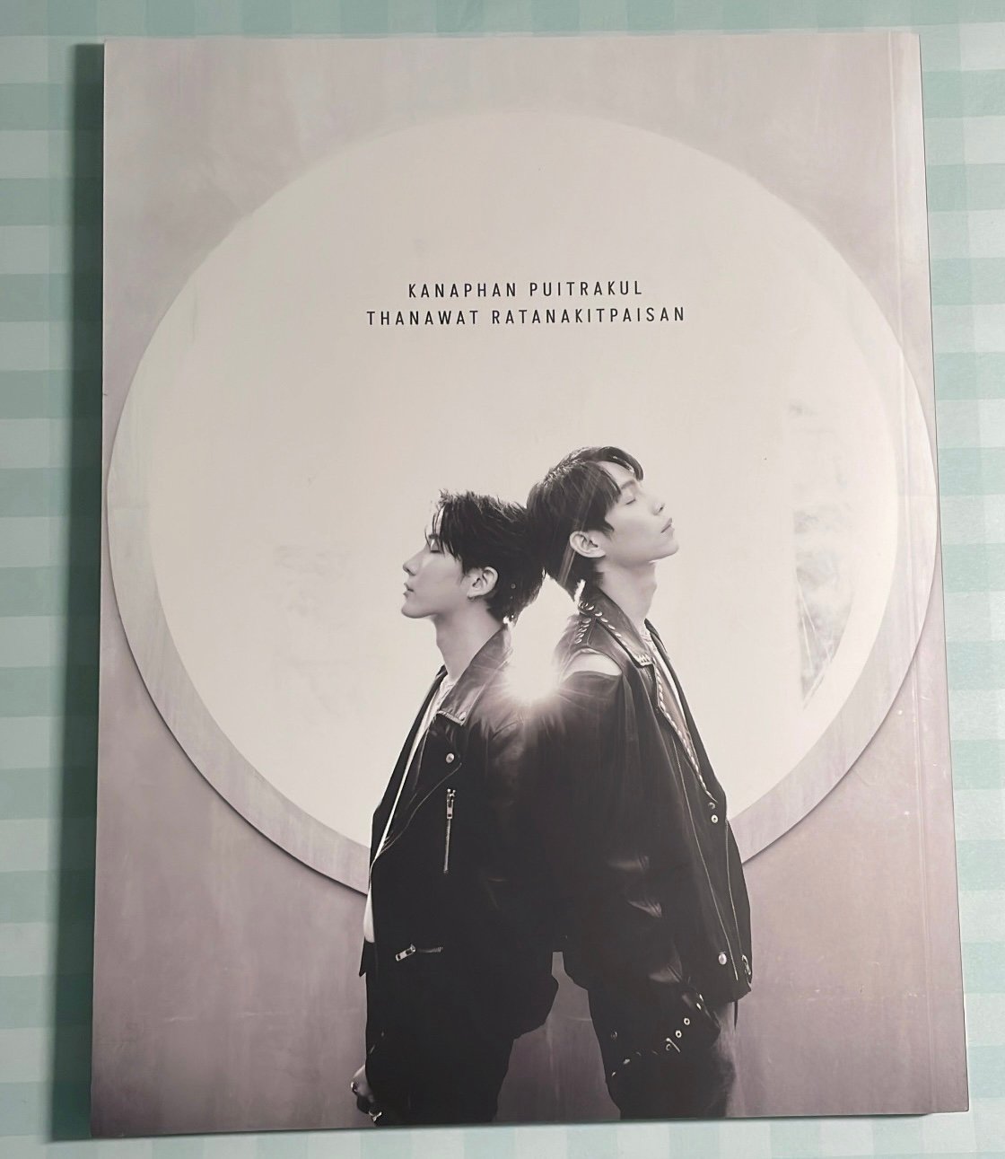 FINALLY BEGIN FirstKhaotung 写真集 Pics of First & Khaotung