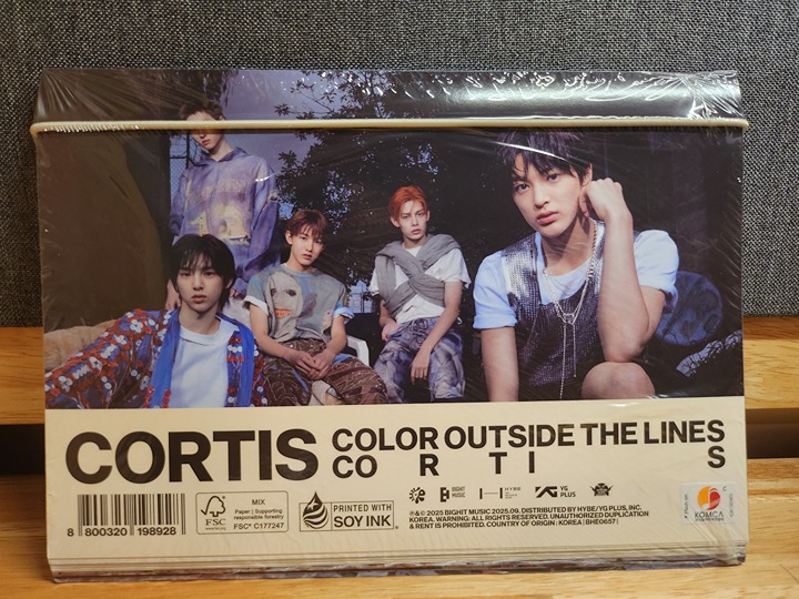 CORTIS Color Outside The Lines Set [Scene 1,2,3] SEALED