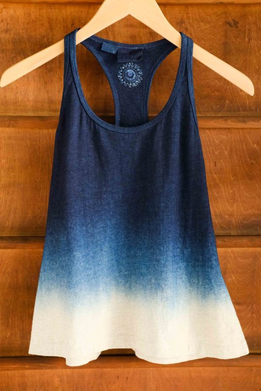 藍染のグラデーションが美しい！オーガニック生地が嬉しい、藍染