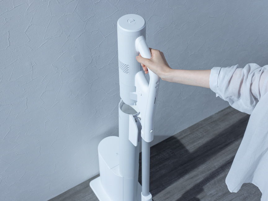 レンタル] パナソニック セパレート型コードレススティック掃除機 MC