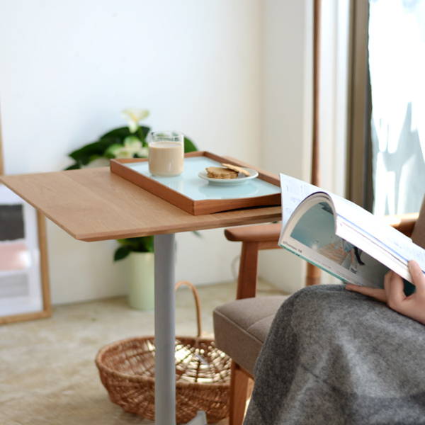 カフェテーブル