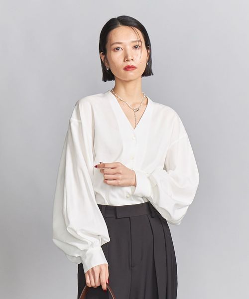 Vネック ボリュームスリーブ シャツ