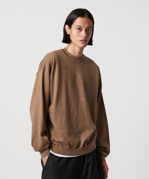 H＞ソリッドウール クルーネックニット