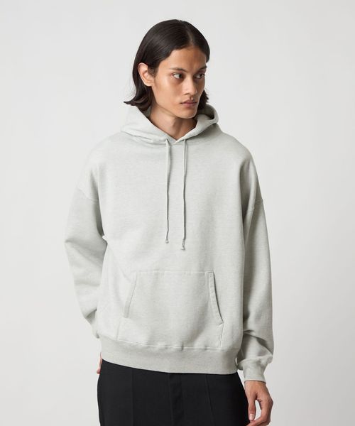 H＞エッセンシャル スウェット クルーネック