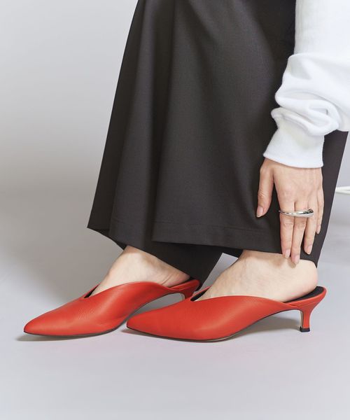 Arrum＞レザーポインテッドミュール