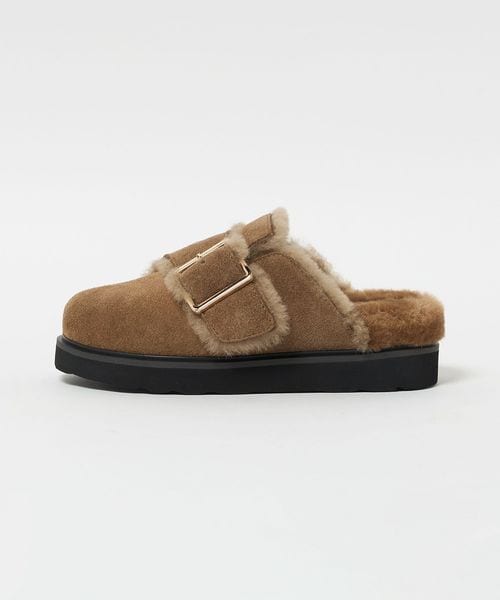 MOHI＞スエード ビッグベルト ボストンサンダル