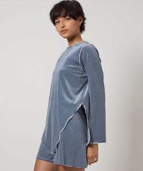 Lepidos＞ベロア ラッシュガード