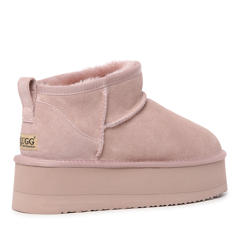UGG プラチナ ミニ スエード プラットフォーム ブーツ