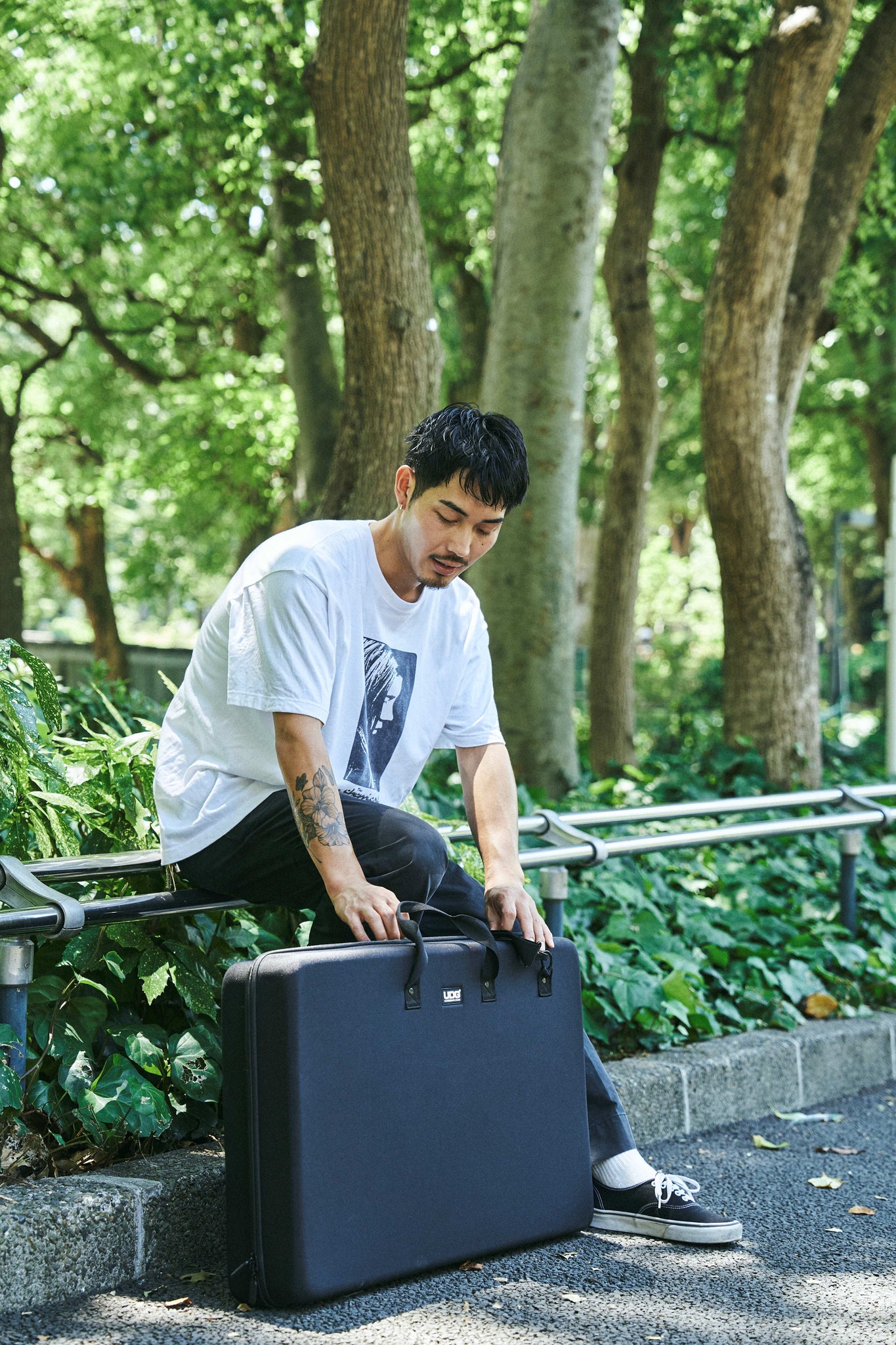 U8305BL EVAハードケース｜DDJ-1000・XDJ-RX2対応 UDG – UDG Gear Tokyo