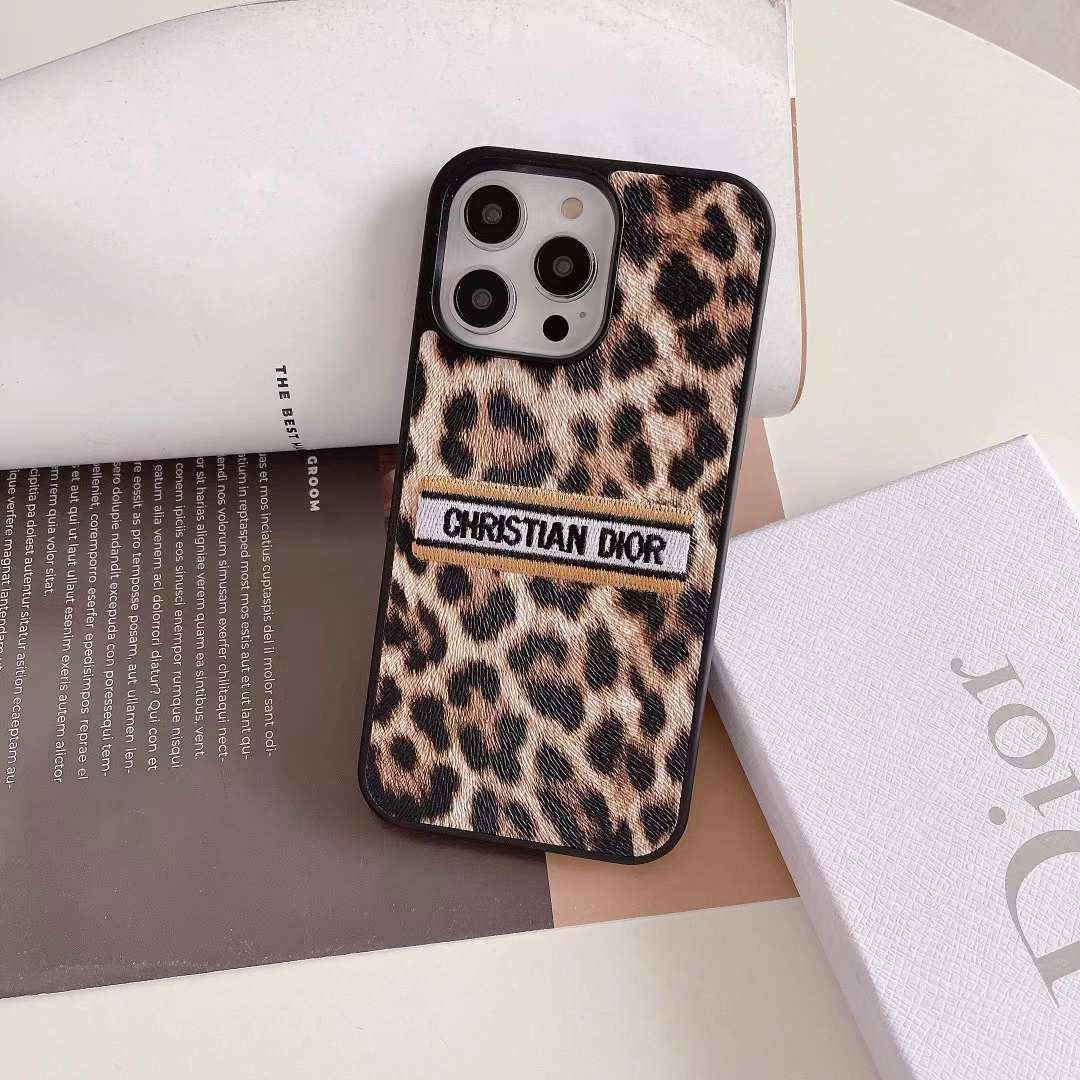 ディオール iPhone15 Pro/14 Proケース レオパード DIOR iPhone15/14