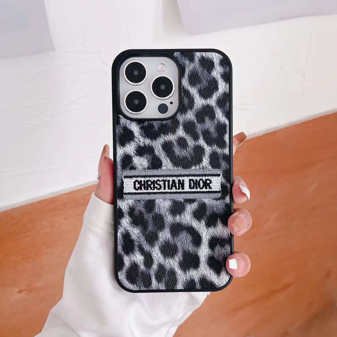 ディオール iPhone15 Pro/14 Proケース レオパード DIOR iPhone15/14