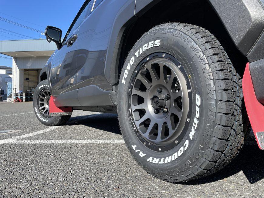 インチダウンxタイヤサイズアップ＝迫力満点のRAV4！デルタフォース