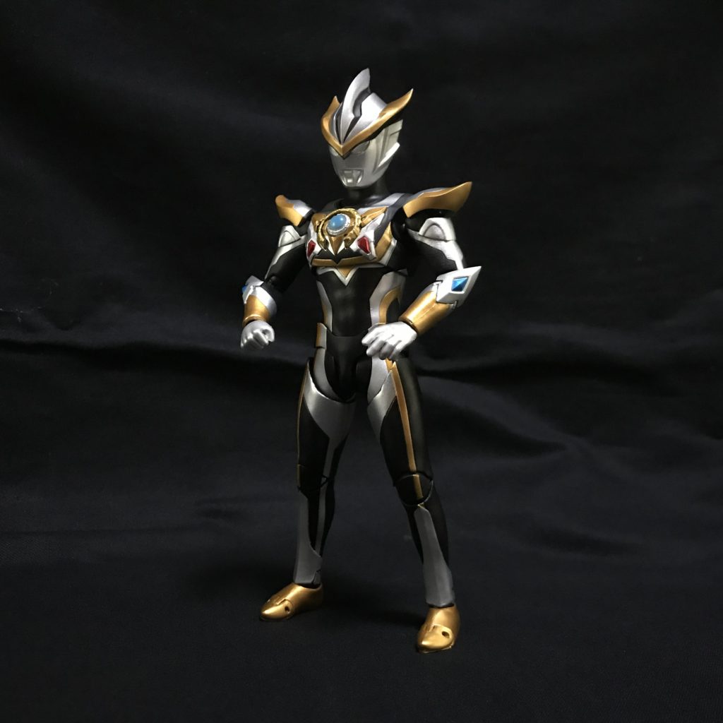 ウルトラマンルーブ – Ultra-arts Fan【ウルトラアーツ・ファン】