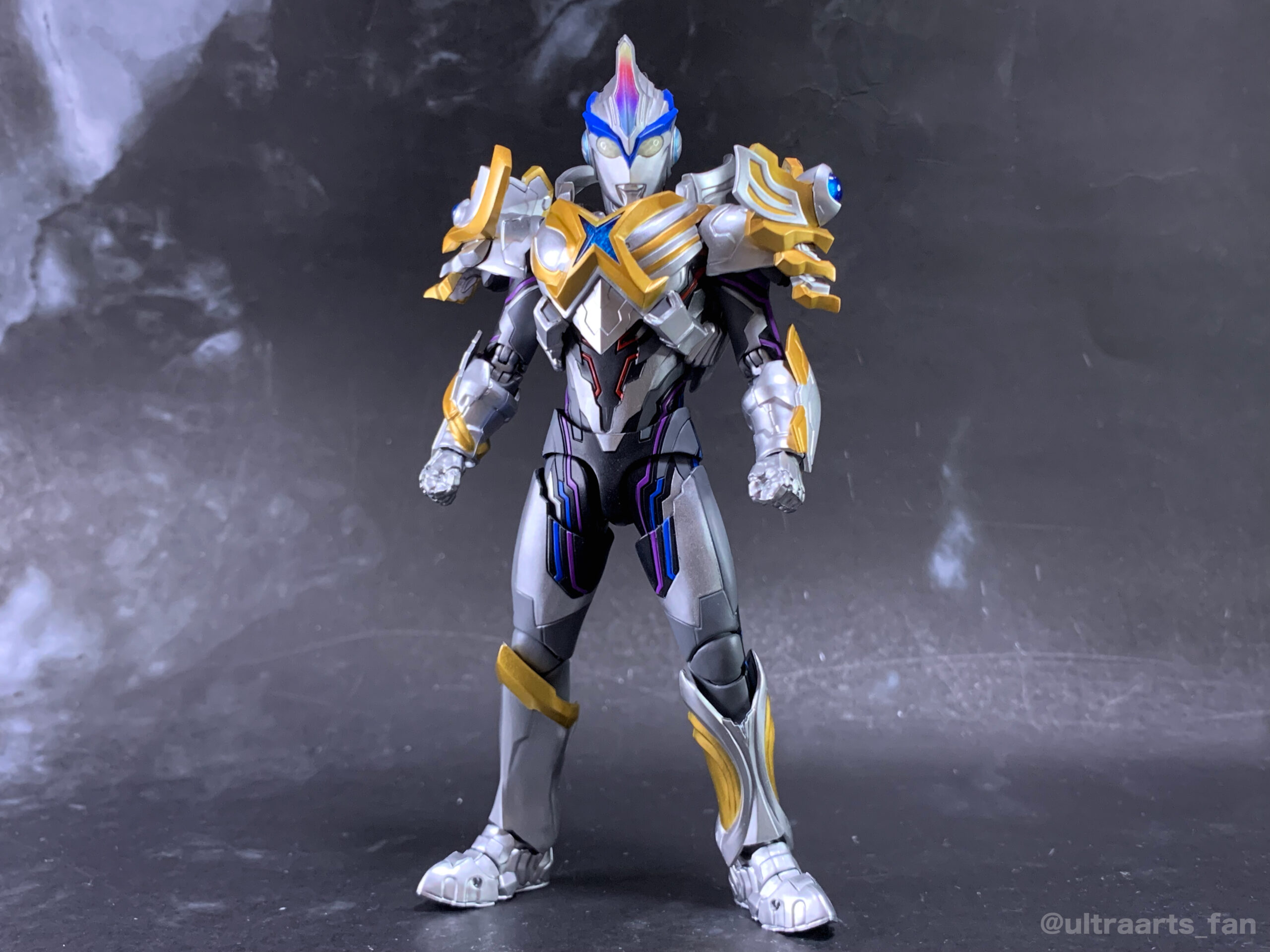 簡易レビュー】S.H.Figuarts ベータスパークアーマー & ハイブリッド