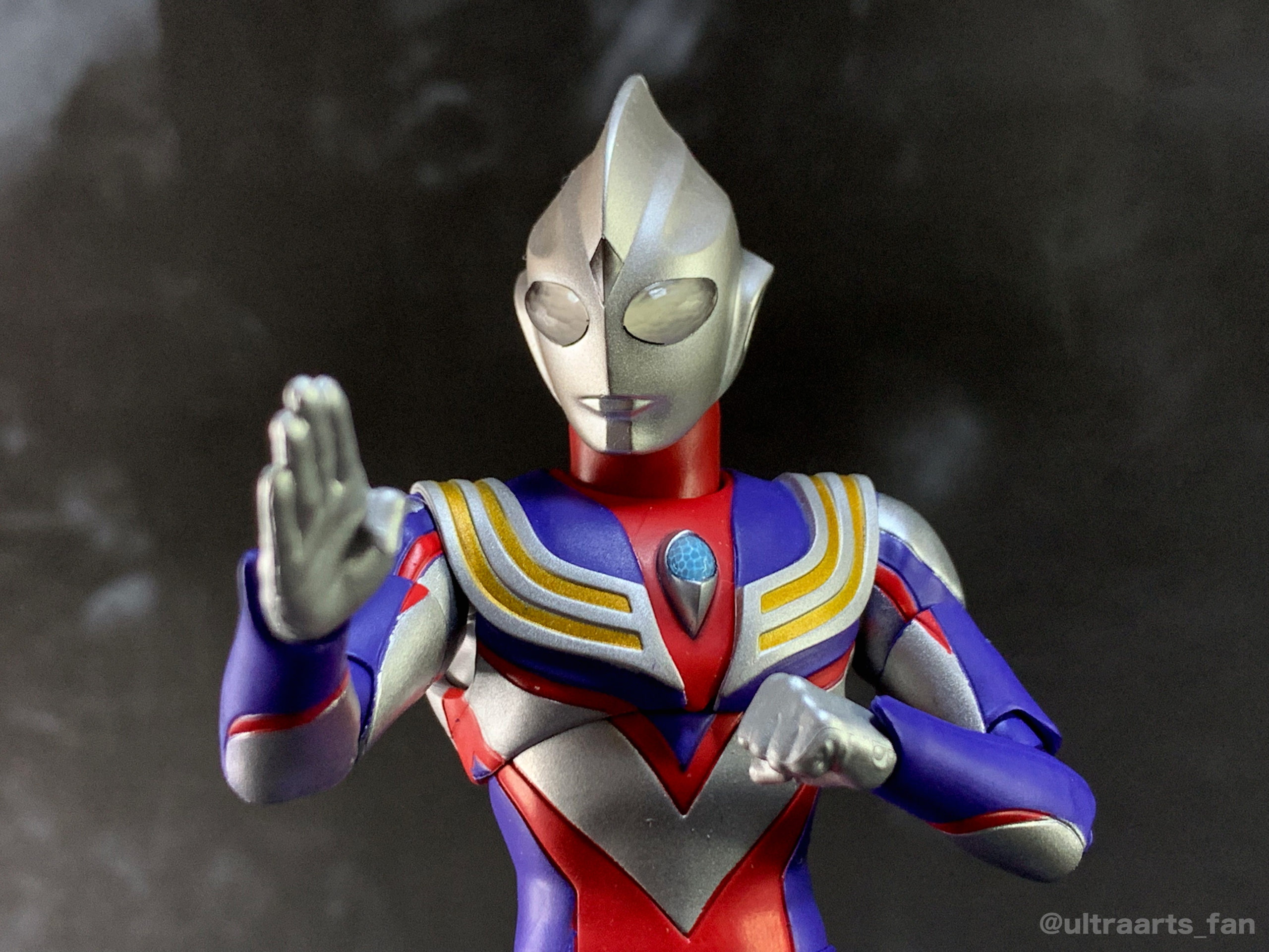 簡易レビュー】S.H.Figuarts 真骨彫製法 ウルトラマンティガ パワー