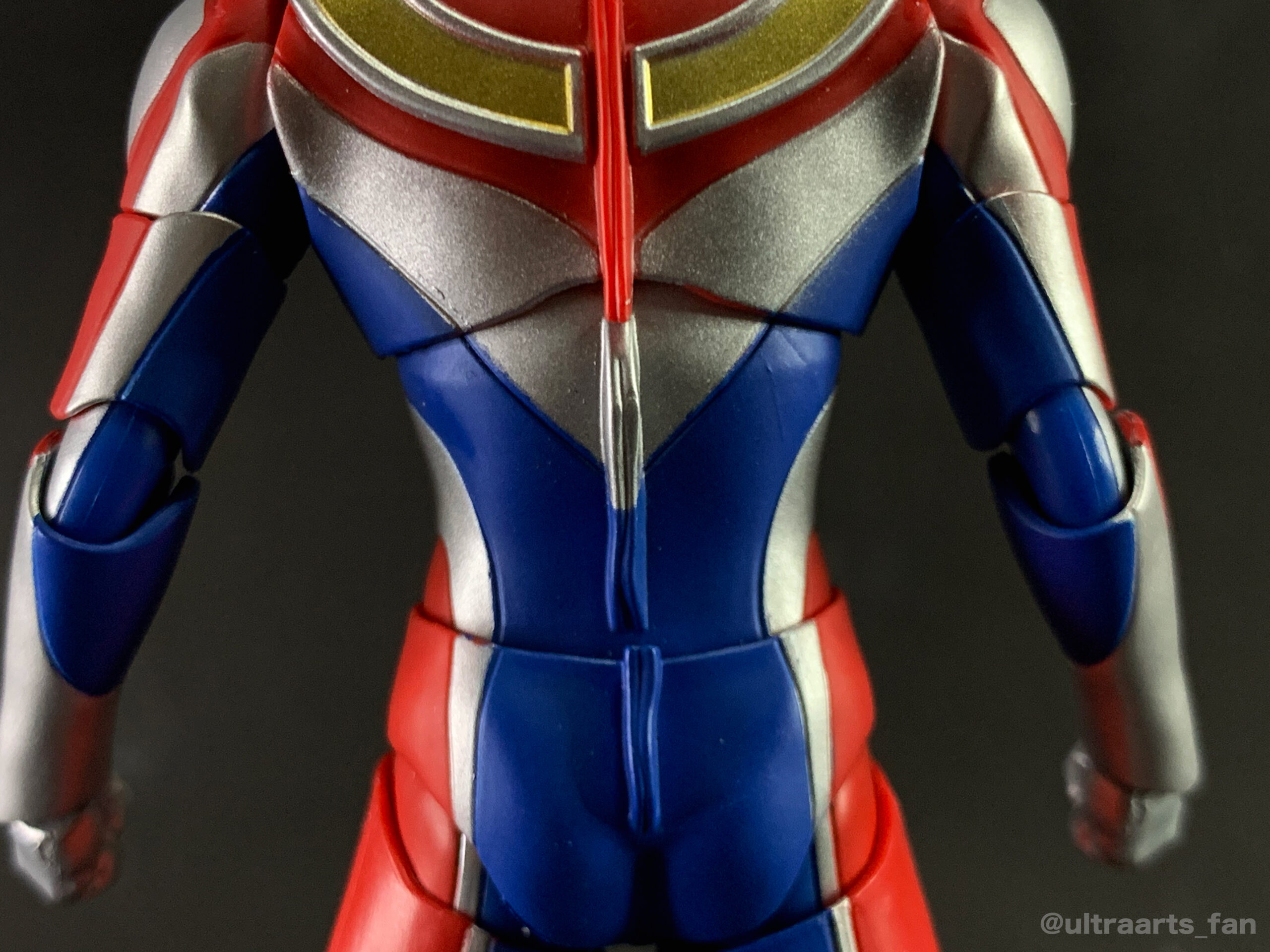 簡易レビュー】S.H.Figuarts 真骨彫製法 ウルトラマンダイナ