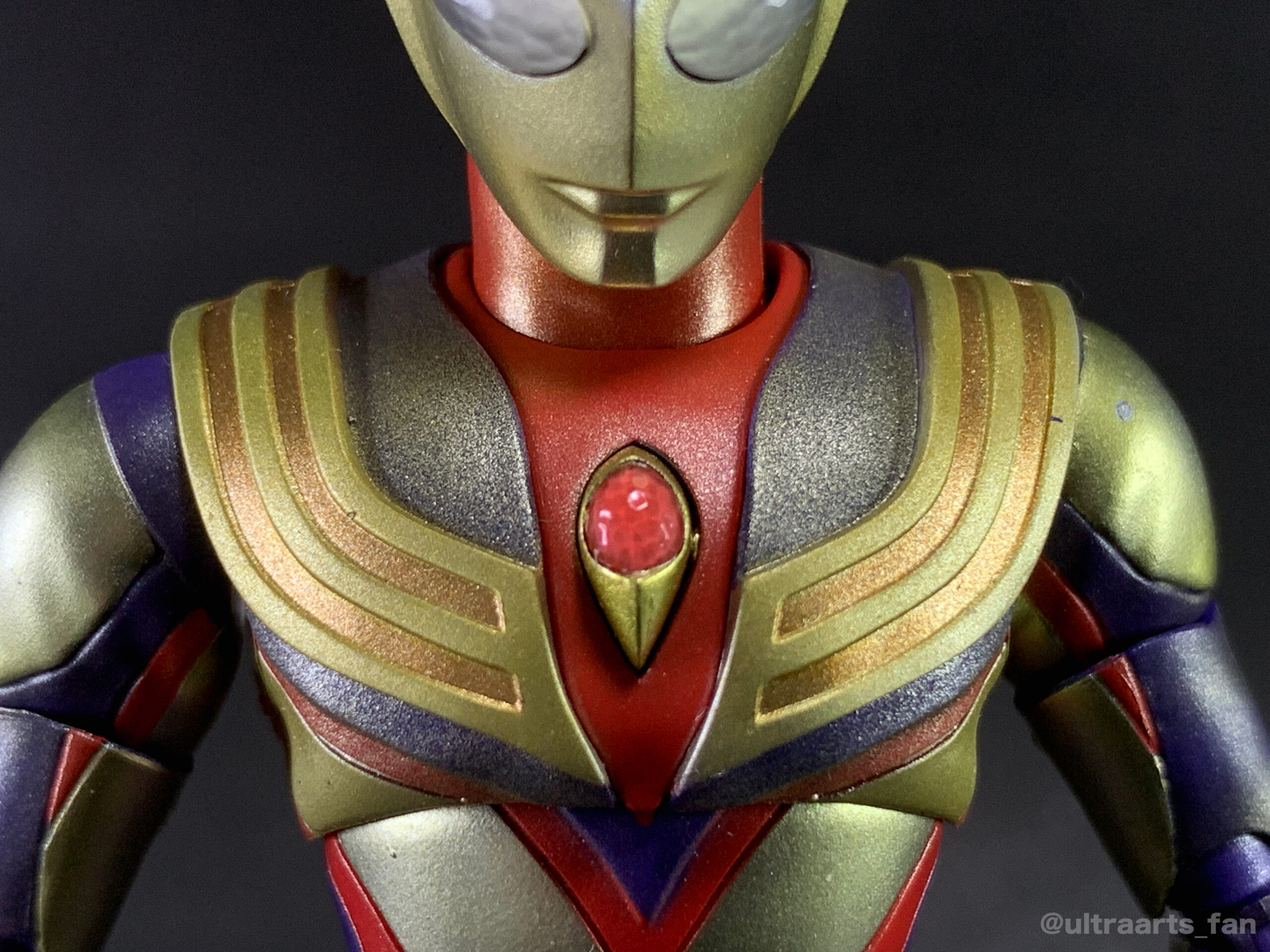 簡易レビュー】S.H.Figuarts 真骨彫製法 グリッターティガ – Ultra