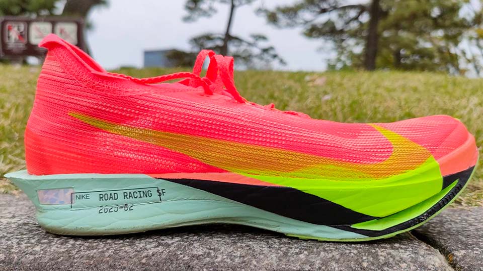 Nike】ストリークフライ2 レビュー│ほぼドラゴンフライの最速シューズ