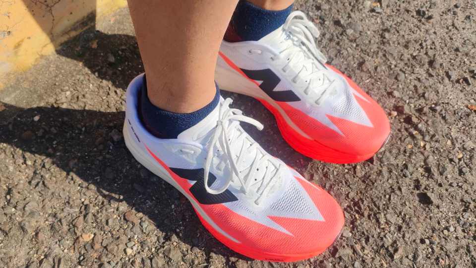 NB】FuelCell SuperComp Elite v5 レビュー│スリム化したけどまだ