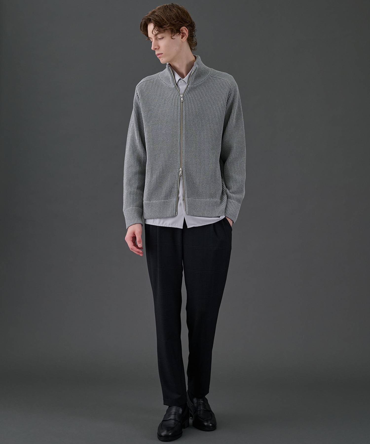 残りわずか｜再入荷なし〉ウールリブジップドライバーズニット(1 GREY