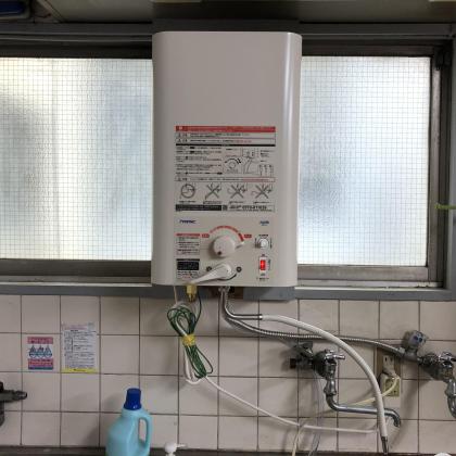 東京ガス PA-105SD → イトミック EWM-14 瞬間湯沸かし器→小型電気