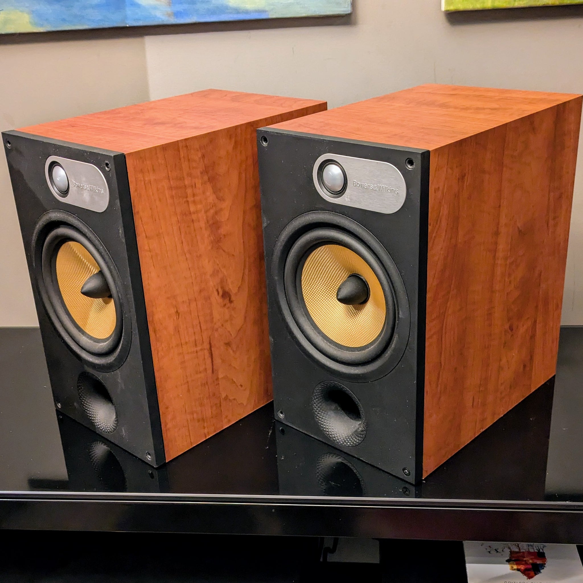 Bowers and Wilkins 685 speakers – Unity Audio Canada