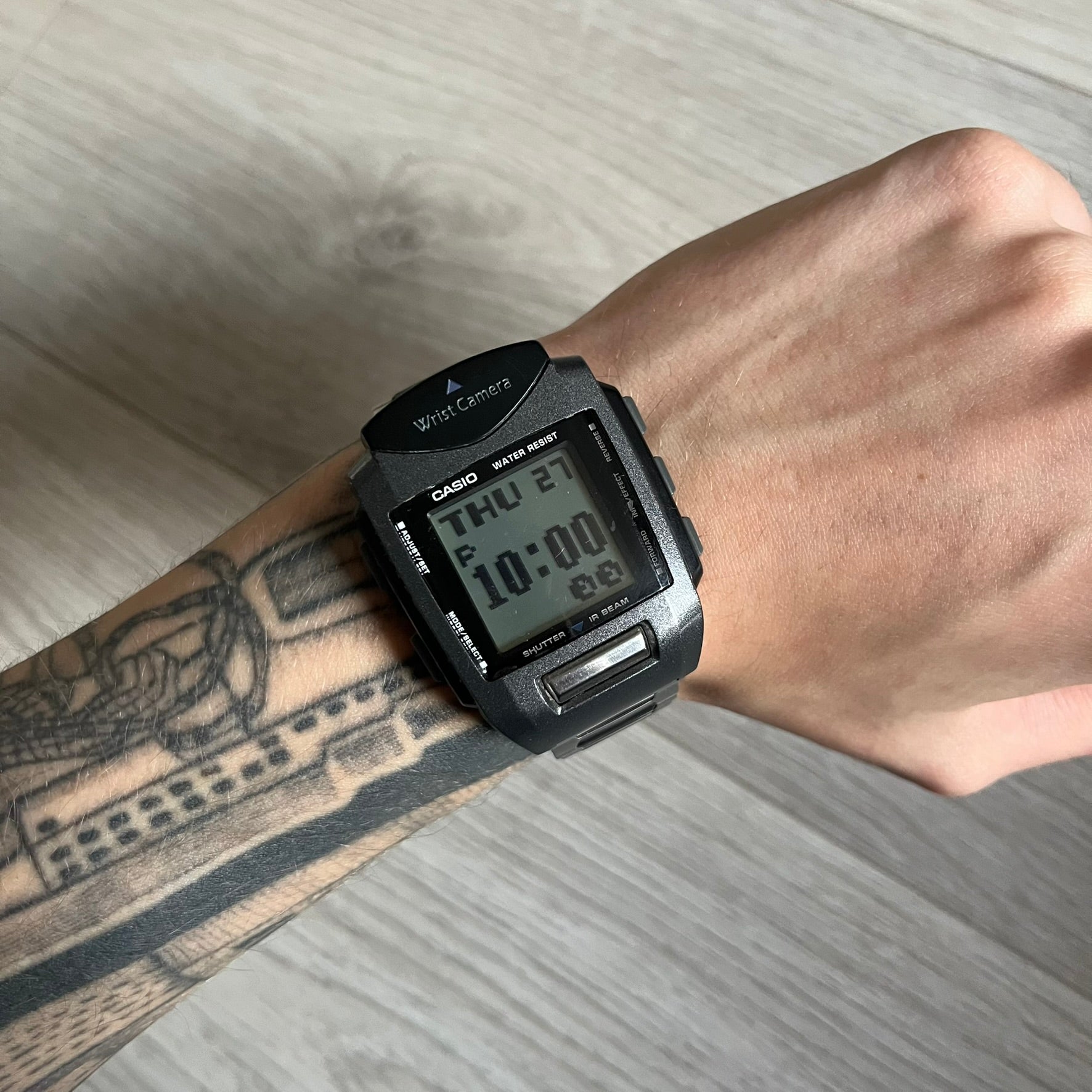 Casio Wrist Camera 2220 WQV-1 Digital Watch – único13