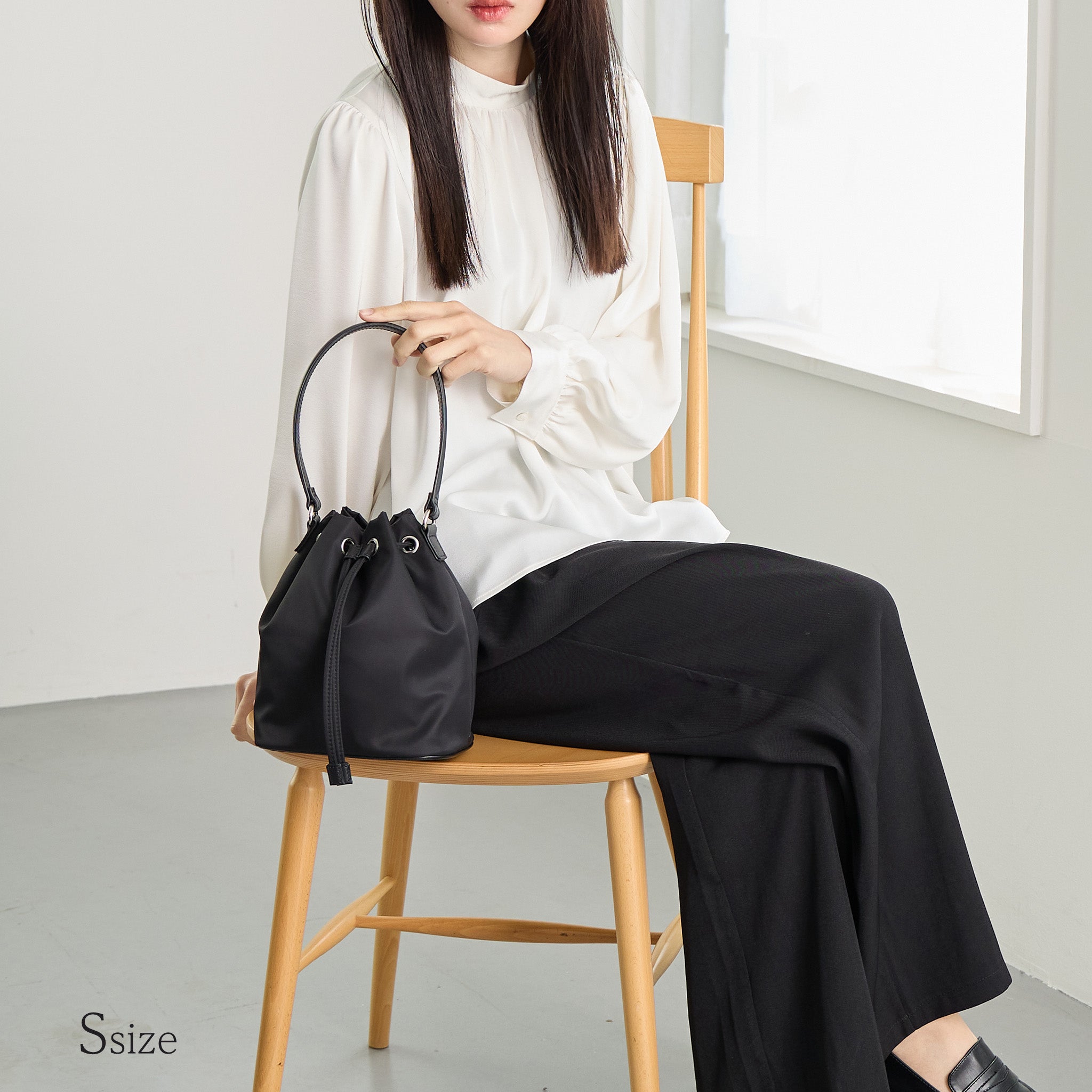 ナイロン×レザー】Drawstring Bag-巾着バッグ (S・M)