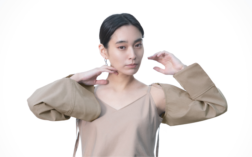 アームカバーで紫外線・冷え対策を